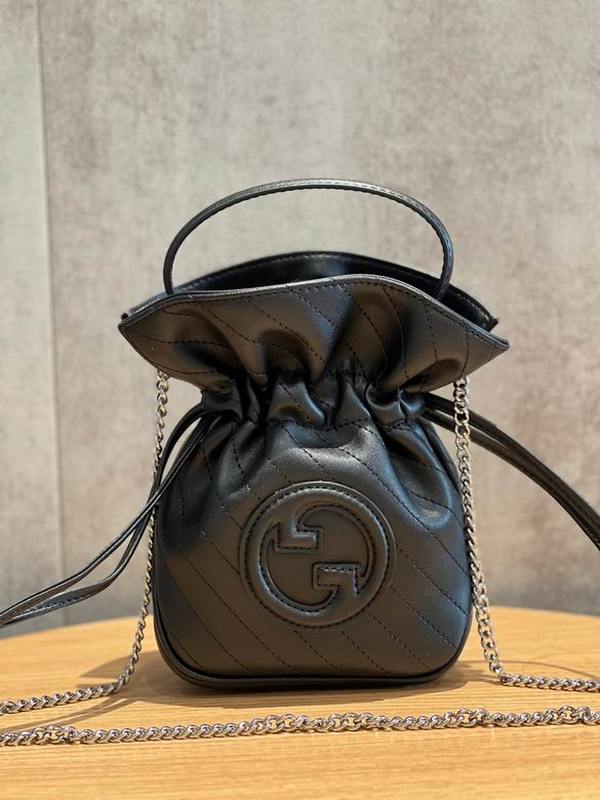 Gucci Handbags 283